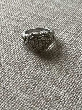 Judith Ripka sterling silver heart ring featuring cubic zirconia stones size 7